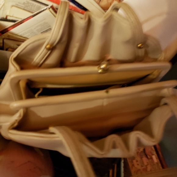 Gorgeous vintage shell purs4 - Picture 2 of 4